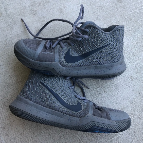 nike kyrie azurie elizabeth